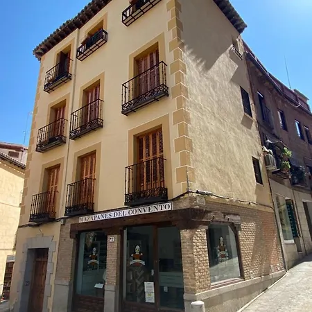 Don Quijote Apartment *