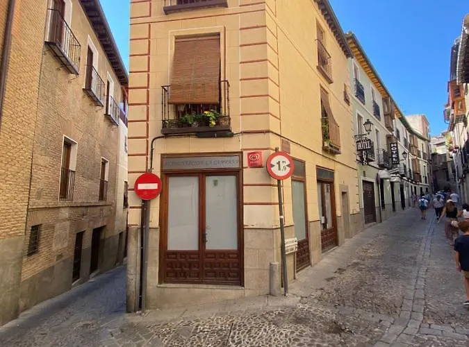 アパート Don Quijote *